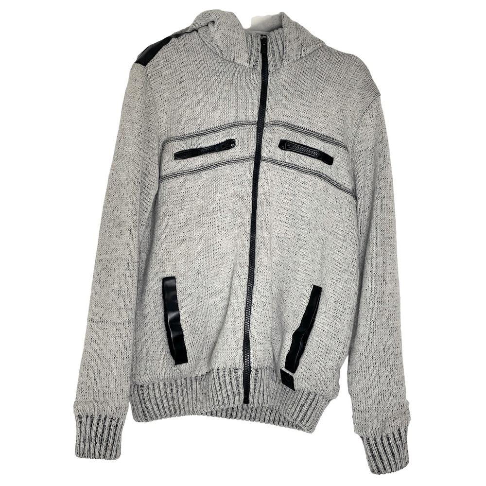 Mens Size Large Fleece Lined Grey and Black Full Zip Sweater with faux Leather